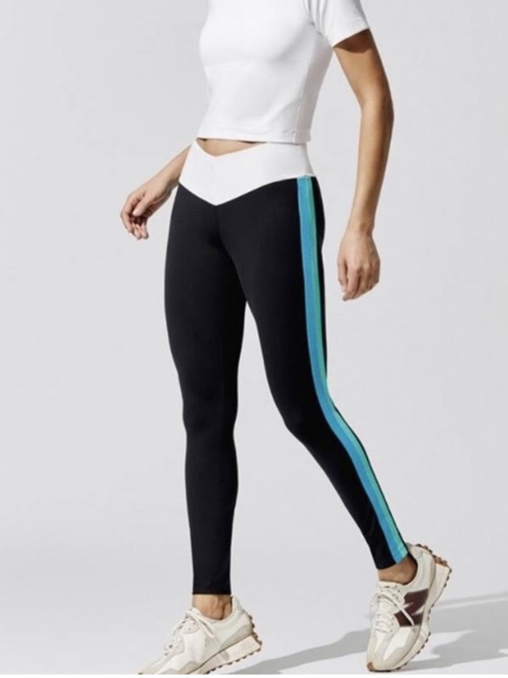 New Balance x Staud Leggings Black Blue Stripe V Front M - Picture 3 of 9